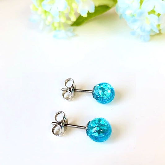 Miyako Blue Phosphorescent Okinawa 6mm Firefly glass Stud piercings