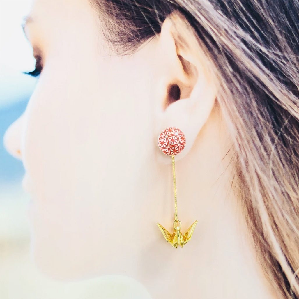 Origami Crane and chrysanthemum Piercing Earring