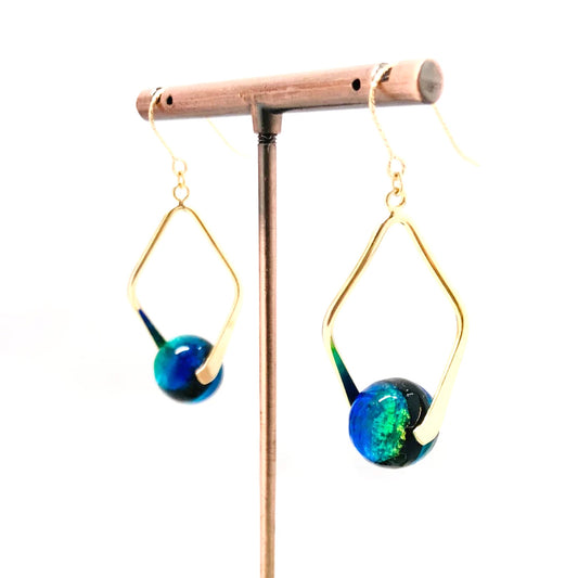 Phosphorescent Okinawa Firefly glass goldcolore Piercing Twist square