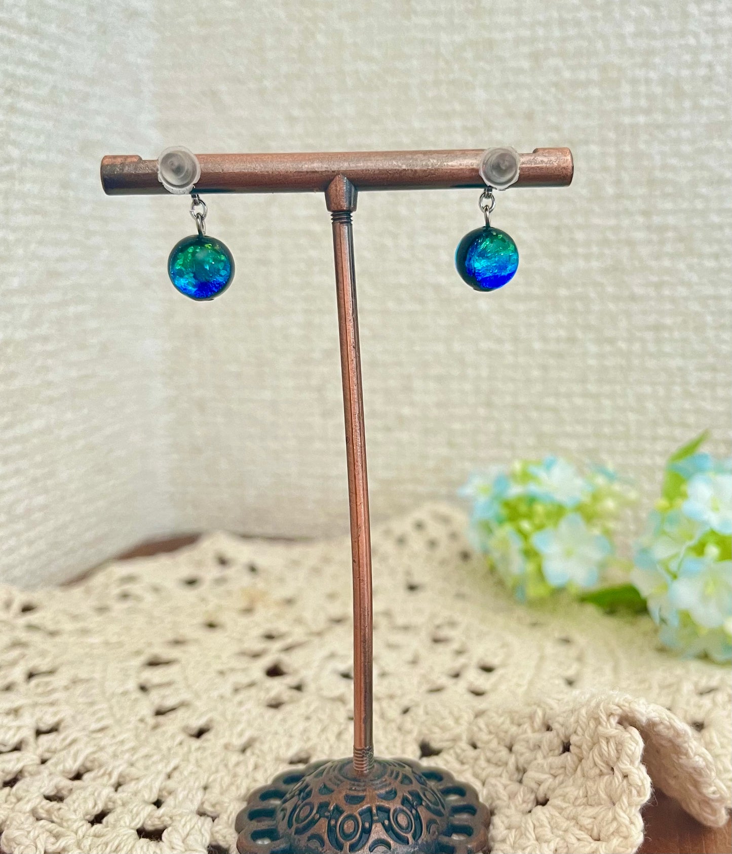 Kerama Blue Phosphorescent Okinawa 8mm Firefly glass Drop type swaying Stud piercing Titanium alloy